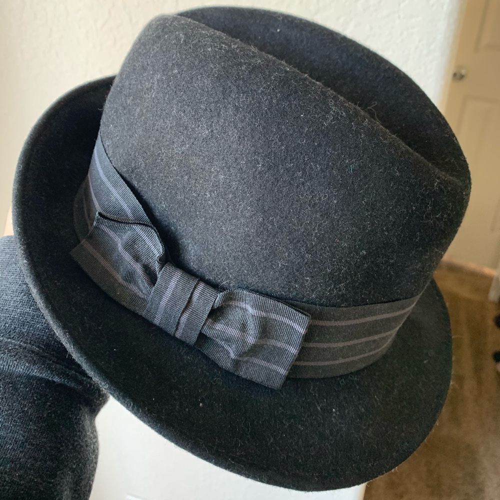 Hat - Picture 3 of 3
